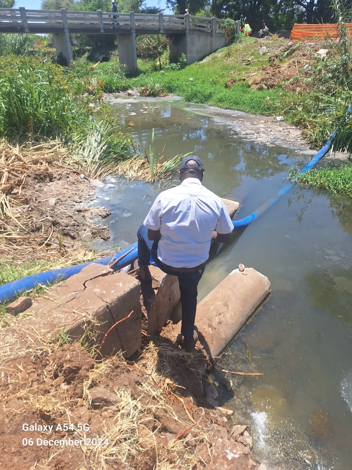 Before photo 2 for Rustenburg Dorpspruit — Emergency spill response
